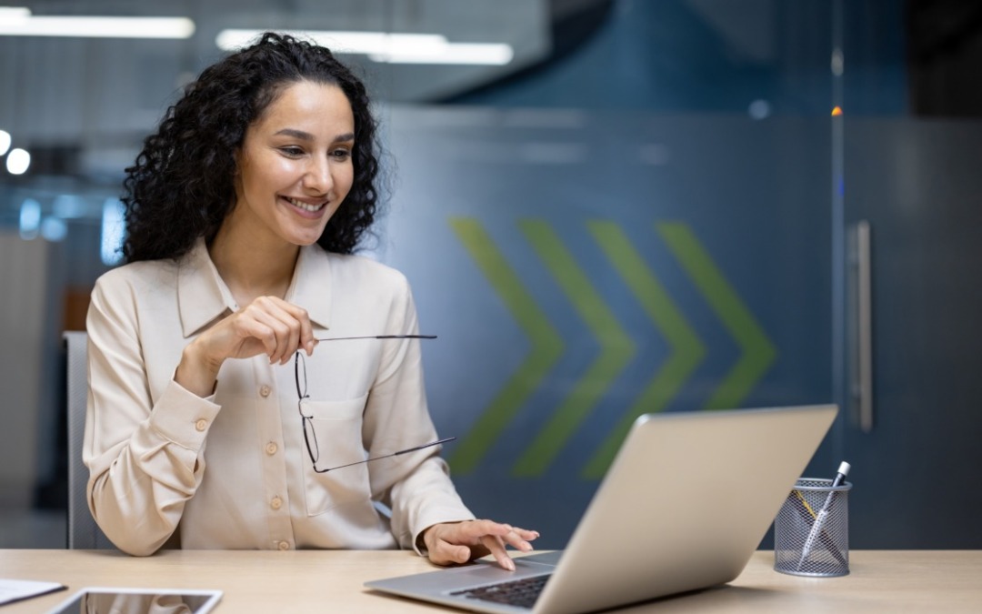 How to hire contract workers in the U.S.: roles, benefits, and considerations