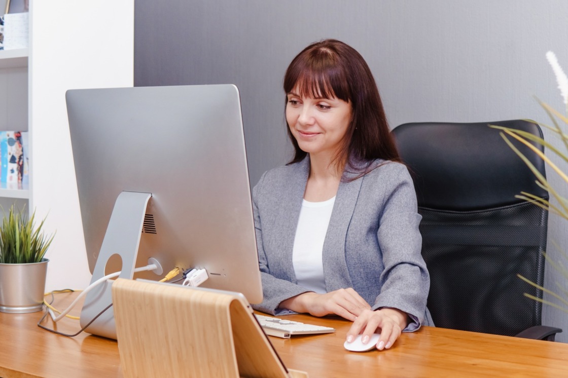 How to sign a contract online: your guide to platforms, e-signatures, and secure collaboration